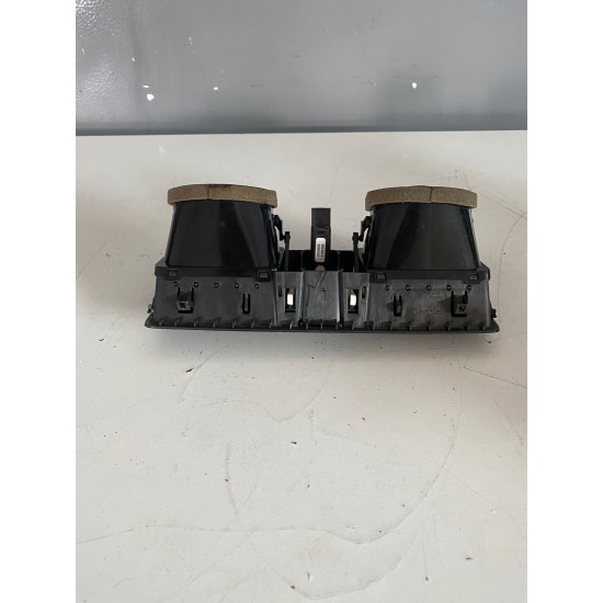 Grila aer bord centrala VOLVO XC90 3409400 9183682 39898051 Grila aer bord centrala VOLVO XC90 3409400 9183682 39898051
