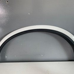 Bandou aripa stanga fata Volvo XC90 2007-2014 30779577 39882656