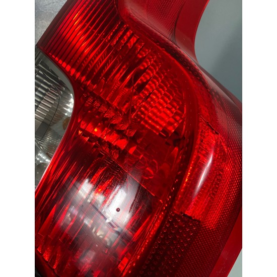 Stop dreapta fisurat Volvo XC90 2012 162642 31213382