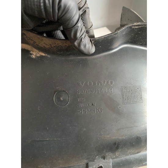 Carenaj stanga fata VOLVO XC90 2012 30763614 31353708 Carenaj stanga fata VOLVO XC90 2012 30763614 31353708