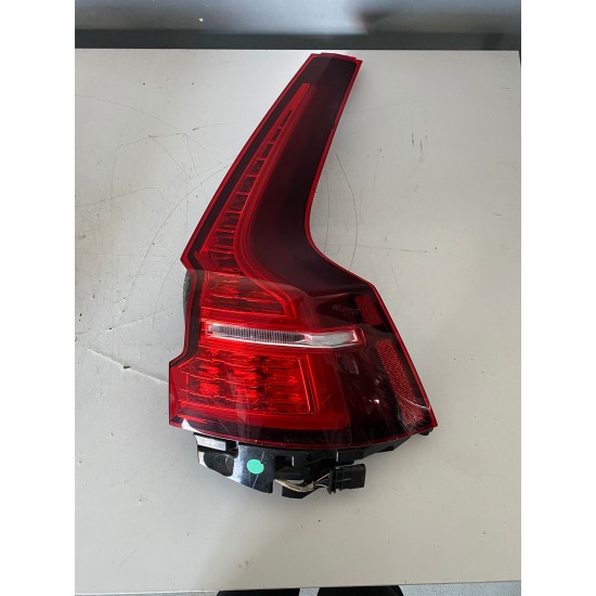 Stop dreapta VOLVO V60 2019 32228899 32291359