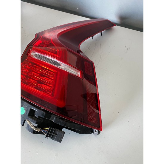 Stop dreapta VOLVO V60 2019 32228899 32291359
