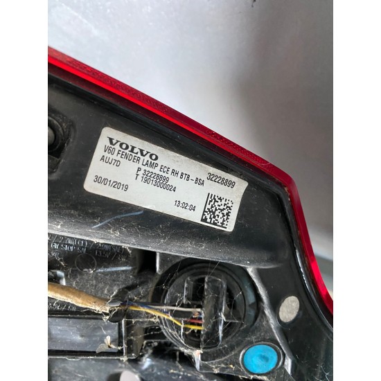 Stop dreapta VOLVO V60 2019 32228899 32291359