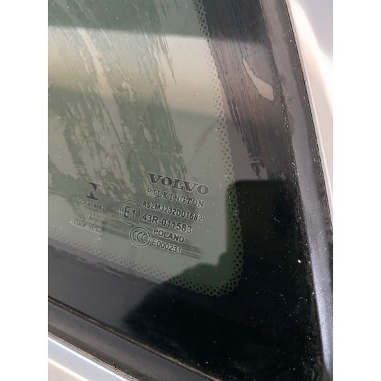 Geam spate laminat stanga cu crom VOLVO V60 2019 32132158