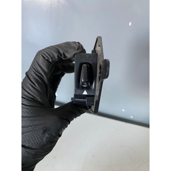 Memory card/SIM module VOLVO XC60 V60 2018+ 31494702 32279274