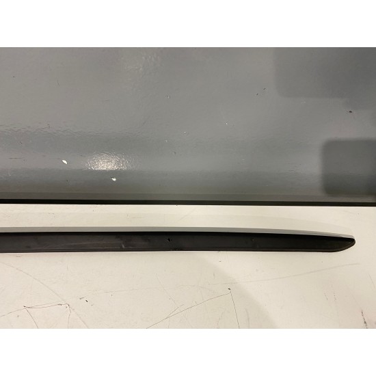 Ornament parbriz stanga Volvo V60 V60CC 31469400