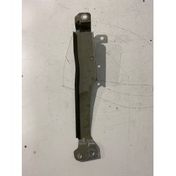 FRONT LEFT FENDER WING HOLDER BRACKET Volvo S60 V60 V60CC 31468233