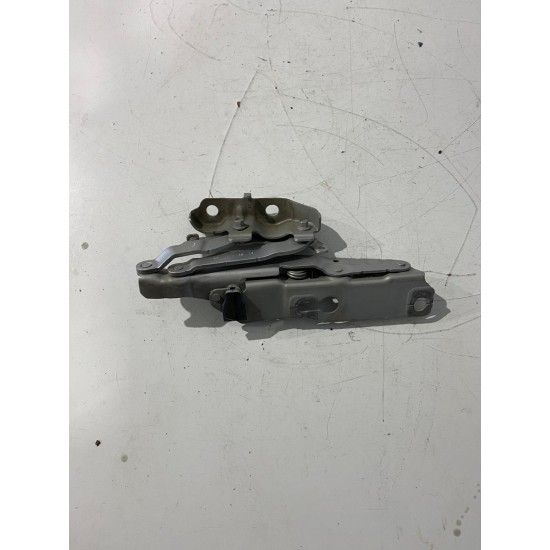 Left Hood Hinge Volvo S60 V60 V60CC 32277085 332244192 31688728
