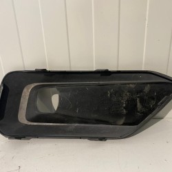 Ornament proiector stanga fata VOLVO XC40 2018+ 31449343