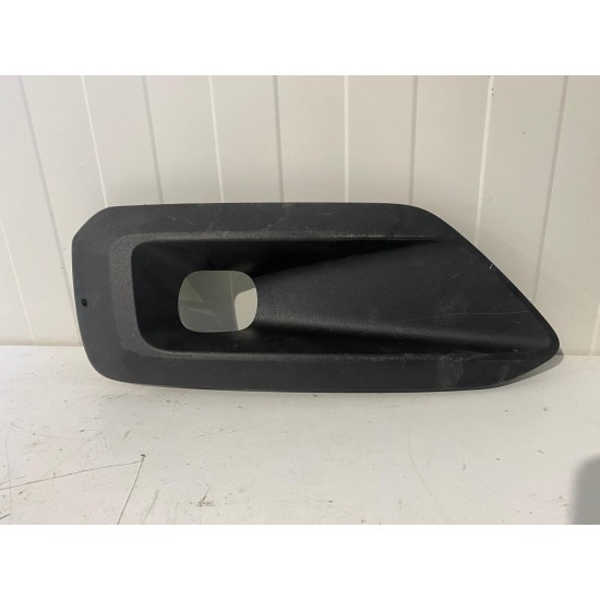 Ornament proiector stanga fata VOLVO XC40 2018+ 31449343