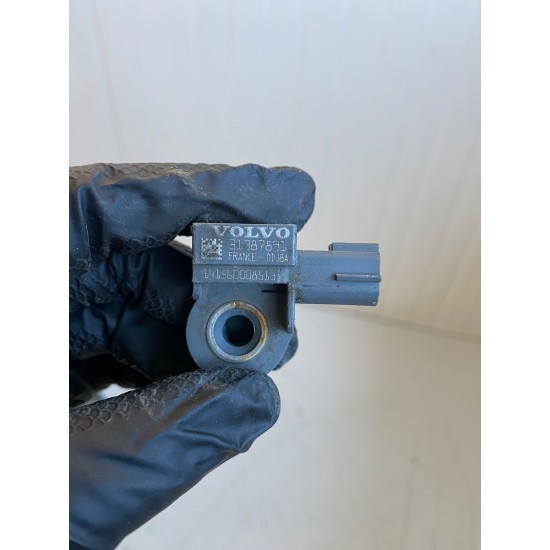 Senzor de impact airbag VOLVO V40 2012-2019 331387891