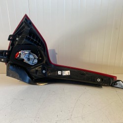 Right taillight Volvo V60 2017 31395929