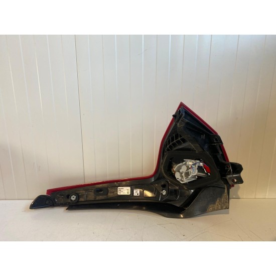 Taillight Left Volvo V60 2017 31395928