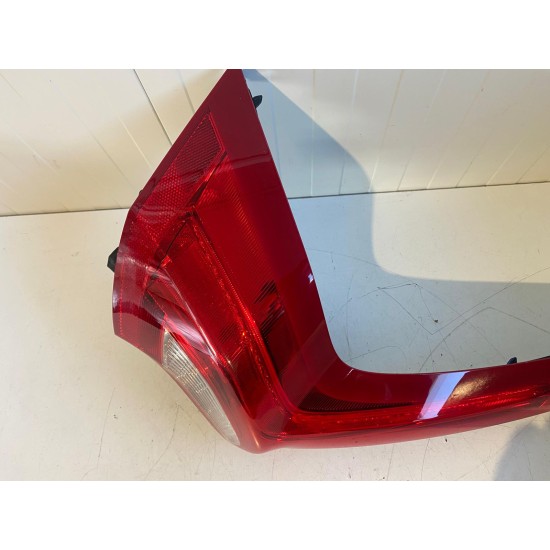 Taillight Left Volvo V60 2017 31395928