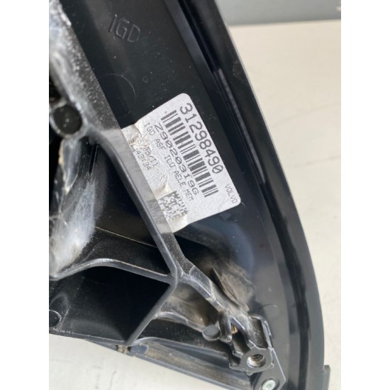 Oglinda stanga electrica cu rabatare si bec 14 fire VOLVO XC60 31298490 31371120