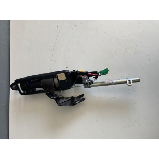 Centura dreapta fata VOLVO XC60 2009-2013 39813837