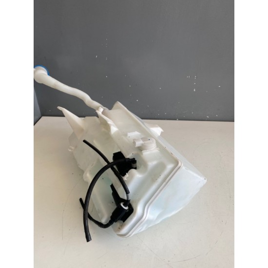 Vas spalator parbriz Volvo XC60 2010-2017 30753424 30753425