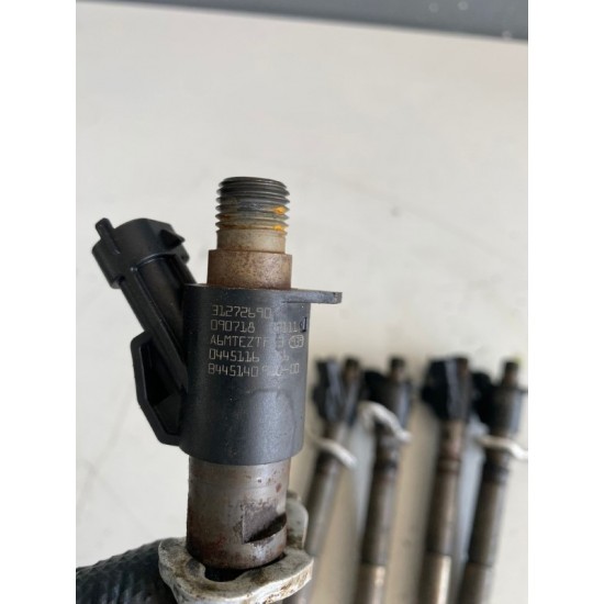 Injectoare 2.4 Volvo S60 V60 S80 V70 XC60 XC70 31272690 36002662 Injectoare 2.4 Volvo S60 V60 S80 V70 XC60 XC70 31272690 36002662
