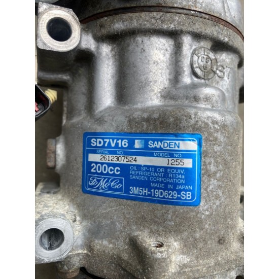 Compresor de clima 1.6 Volvo V50 2006 3M5H-19D629-SB 36000962 Compresor de clima 1.6 Volvo V50 2006 3M5H-19D629-SB 36000962
