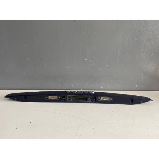 BOOT LID TRIM HANDLE TAILGATE VOLVO S40 V50 2004-2007 30699682 39857878
