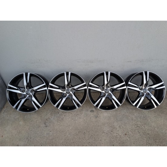 Volvo OEM Wheels 5 double spokes 19" Alloys XC40 XC60 XC70 XC90 S60 V60 S90 V90 - 32327721 Volvo OEM Wheels 5 double spokes 19" Alloys XC40 XC60 XC70 XC90 S60 V60 S90 V90 - 32327721