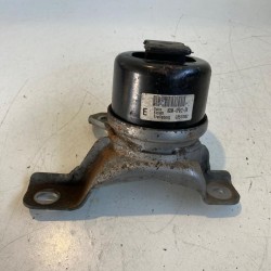 Engine mounting right VOLVO S60 V60 S80 XC60 V70 XC70 30793318 8G9N-6F012-BB
