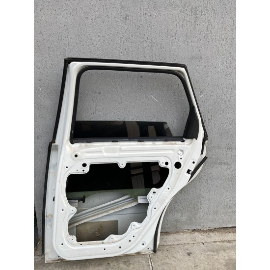 Usa dreapta spate VOLVO V50 2011 31335470