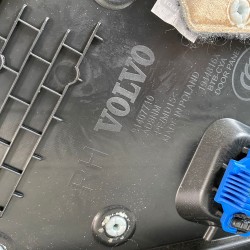 Fata Usa Dreapta Spate Volvo XC40 2018+ 31407710