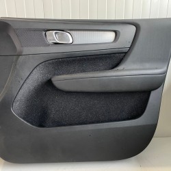 Fata de usa dreapta fata VOLVO XC40 2018+ 31407682