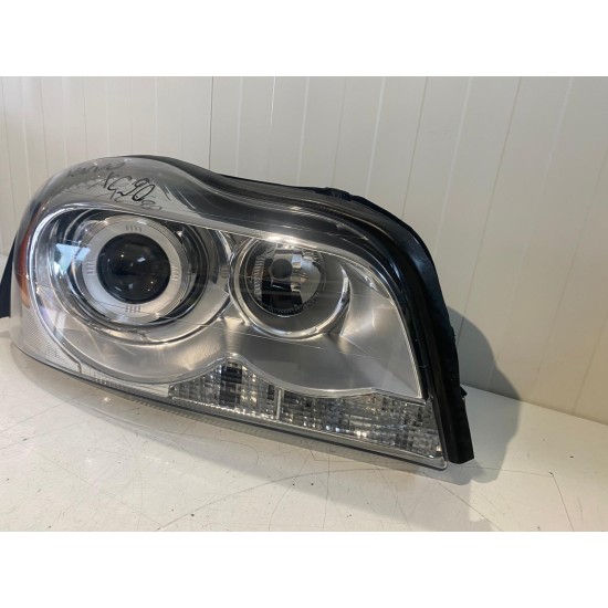 Far dreapta xenon lupa adaptiv NOU VOLVO XC90 Facelift 2012-2014 89910432 Far dreapta xenon lupa adaptiv NOU VOLVO XC90 Facelift 2012-2014 89910432