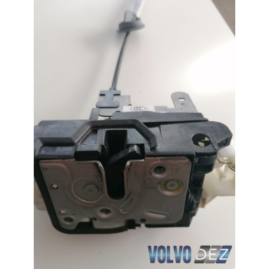 Locks front left VOLVO V40 31391824