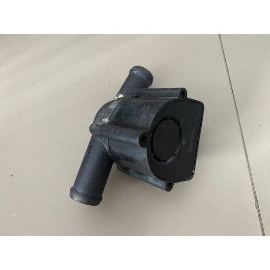 Water pump VOLVO V60 D6 HYBRID 2014+ 31366009