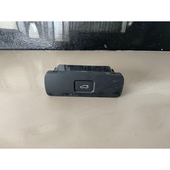 Switch Open Trunk VOLVO XC60 XC40 V90 S90 V60 2020+ 32350330