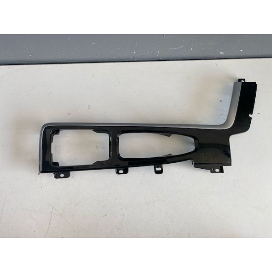 Ornament consola centrala stanga VOLVO XC90 S90 V90 31497547 31497210