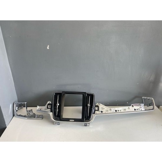 Chrome trim air vent with ilumination S90 V90 31403974 31417211 31389468 31417207 31389466 31366589