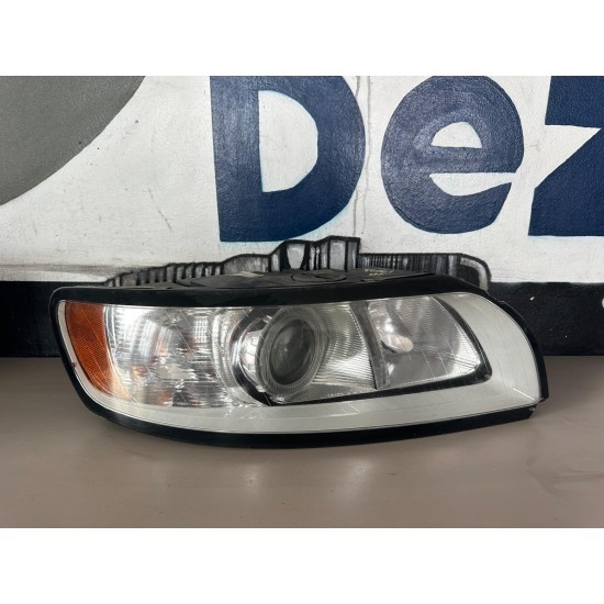 Far dreapta fata Volvo S40 V50 31265695