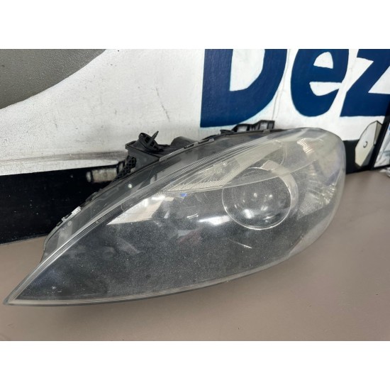 Left headlight xenon Volvo V40 31283332