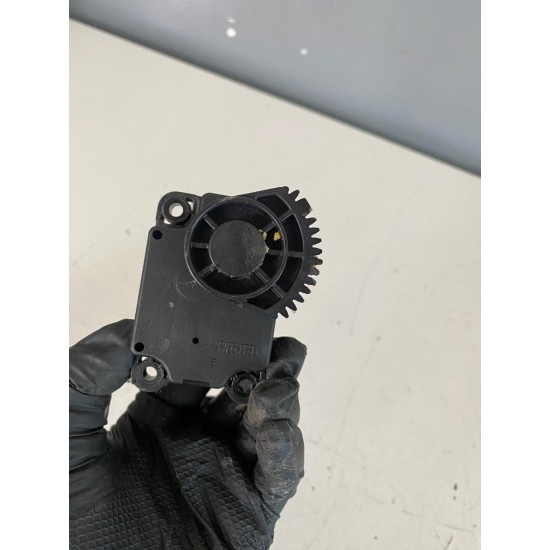 Motoras recirculare aeroterma Volvo S40 V50 C30 V40 4N5H-19E616-6652A 30733779