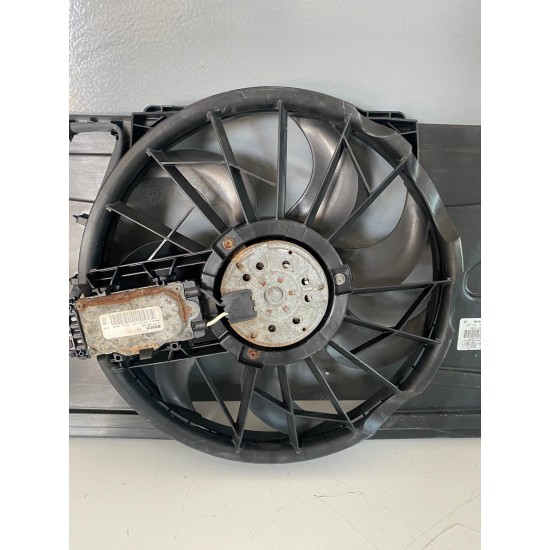 Cooling Radiator Fan Volvo S40 V50 C30 C70 3M5H-8C607-UH 31261987 31261991