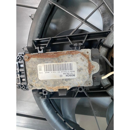 Cooling Radiator Fan Volvo S40 V50 C30 C70 3M5H-8C607-UH 31261987 31261991