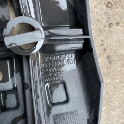 RIGHT REAR BUMPER MOUNT SUPPORT BRACKET Volvo V60 V60CC 31455502