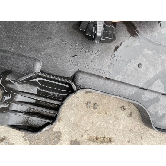 Scut dreapta fata VOLVO XC60 2018 31497614