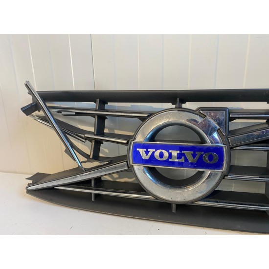 Front bumper grille chromed trim Volvo S60 V60 Facelift 2014-2018 31333834 