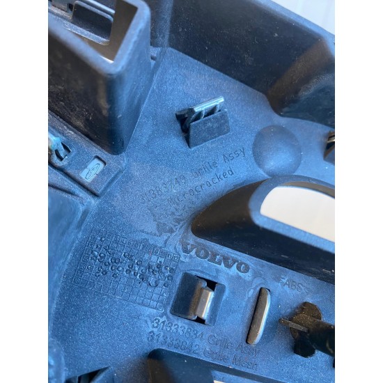 Front bumper grille chromed trim Volvo S60 V60 Facelift 2014-2018 31333834 