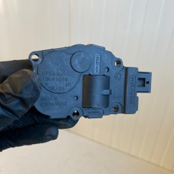 Heater regulator motor VOLVO XC60 V60 S60 V70 S80 XC70 V60CC 22092016 MAHLE K9749007 31497549