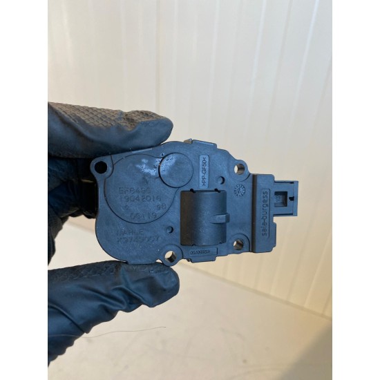 Heater regulator motor VOLVO XC60 V60 S60 V70 S80 XC70 V60CC 22092016 MAHLE K9749007 31497549