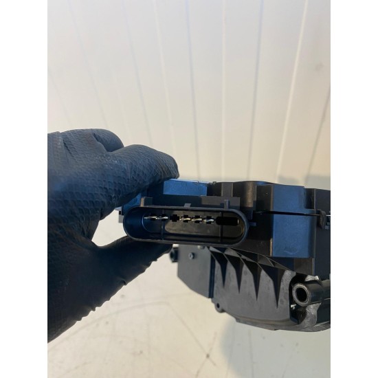 Broasca incuietoare usa dreapta spate VOLVO S60 V60 31301944 31349871