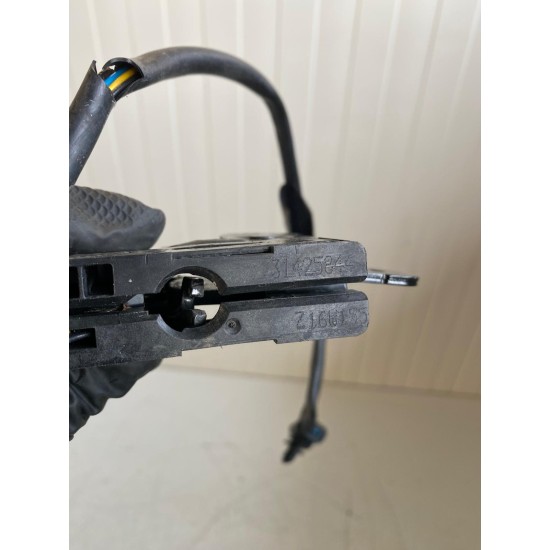 Broasca capota stanga VOLVO S60 V60 XC60 31425975 