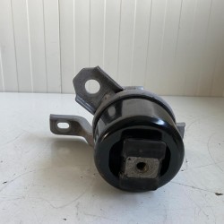 Engine mounting bracket 2.0 4rollers VOLVO S60 V60 XC60 S60CC V60CC V70 XC70 2007-2018 31330135