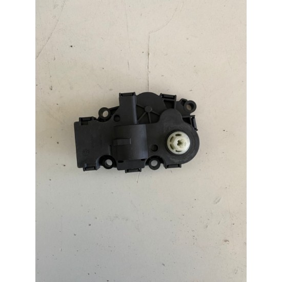 Motoras aeroterma VOLVO XC60 V60 S60 V70 S80 XC70 V60CC HK009001 31497549